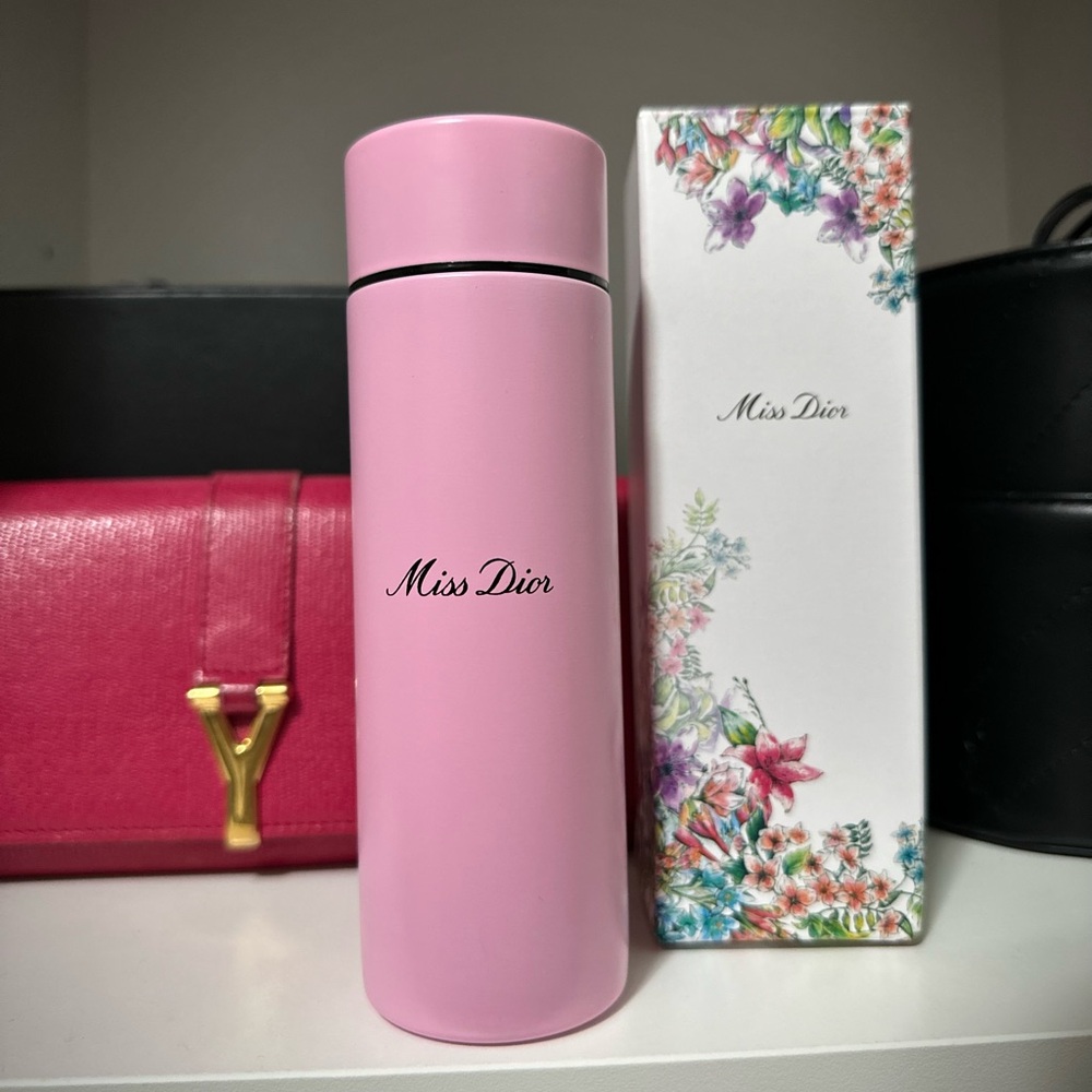 DIOR 4.4oz Tumbler